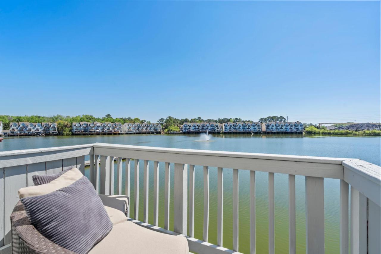 ☆Live On The Water! Lake Palmetto Palm W/ Patio - 10Min To Downtown & Beaches☆ Charleston Exterior foto